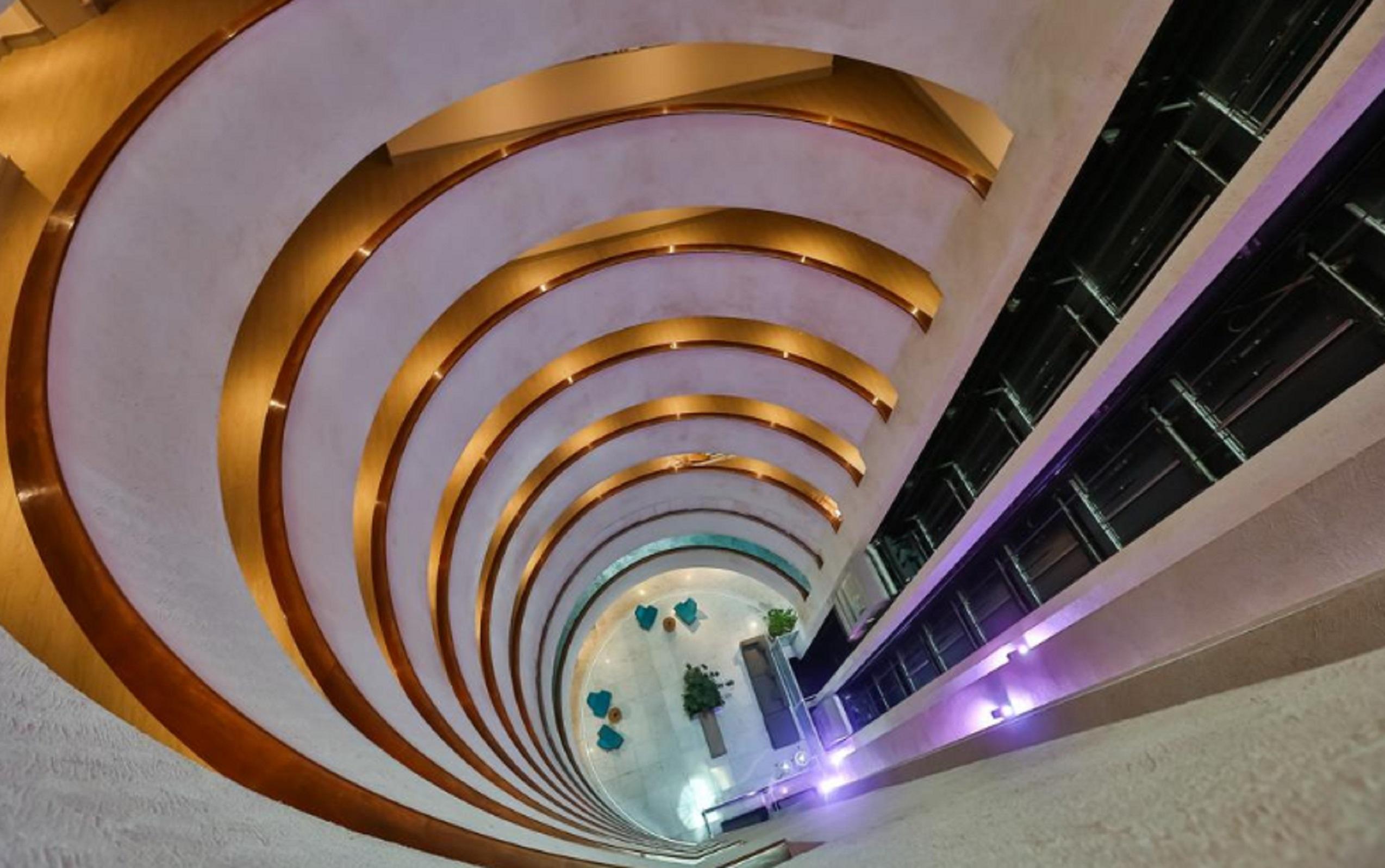 Radisson Recife Hotel Luaran gambar The spiral atrium